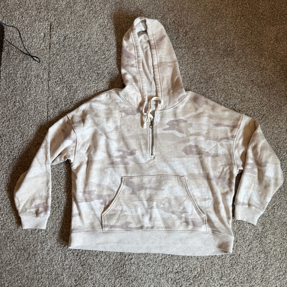 American Eagle Outfitters Soft Camo Sweatshirt